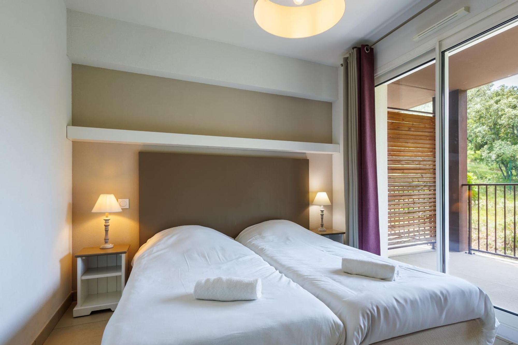 Residhotel Residence Pont Du Gard Remoulins Εξωτερικό φωτογραφία